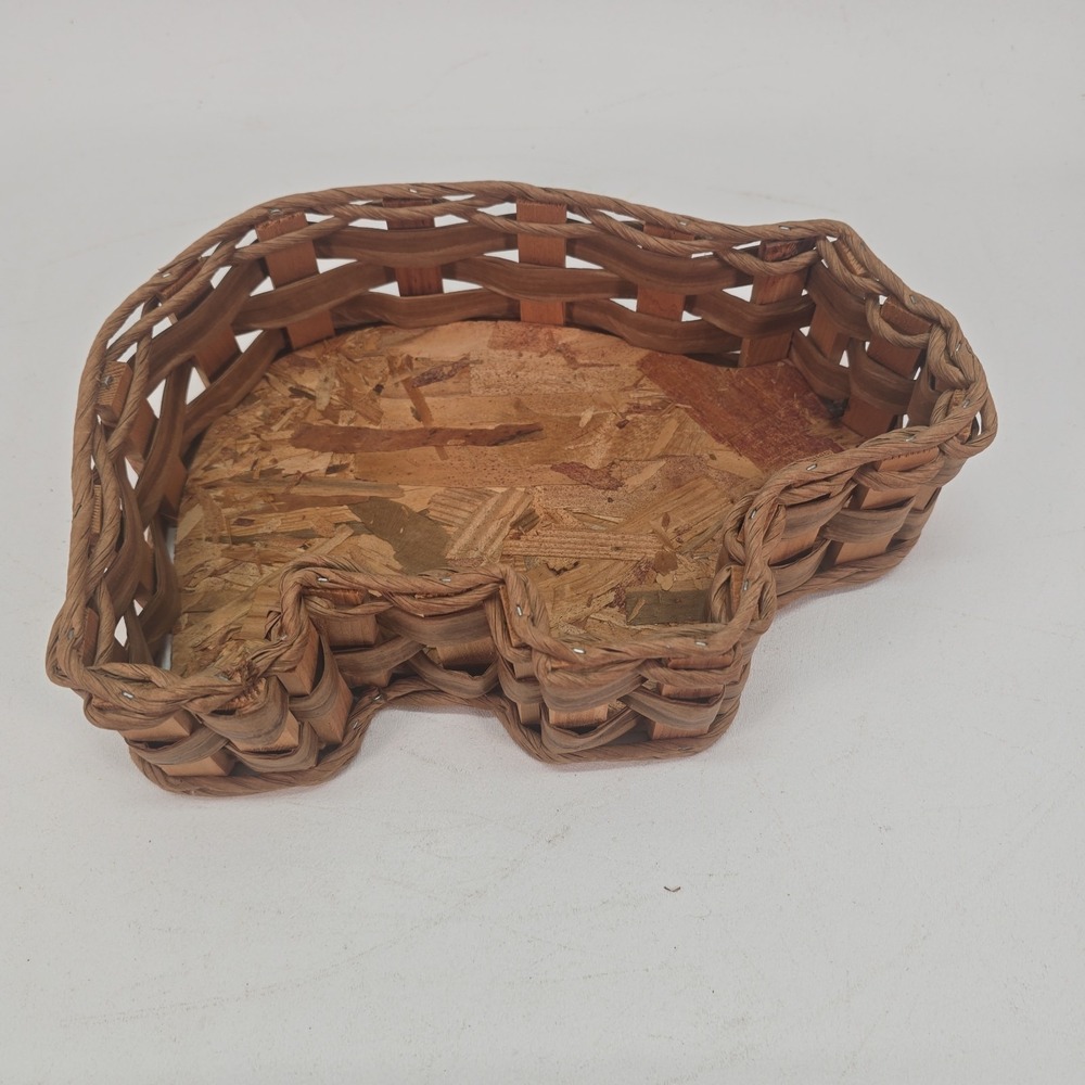 Bear Shaped Basket Woven Wooden Wicker Tray Wood Bottom